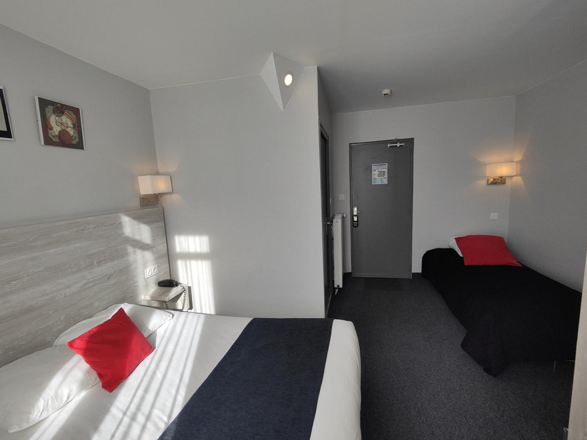Hotel Campanile Grenoble Centre Gare Exterior foto