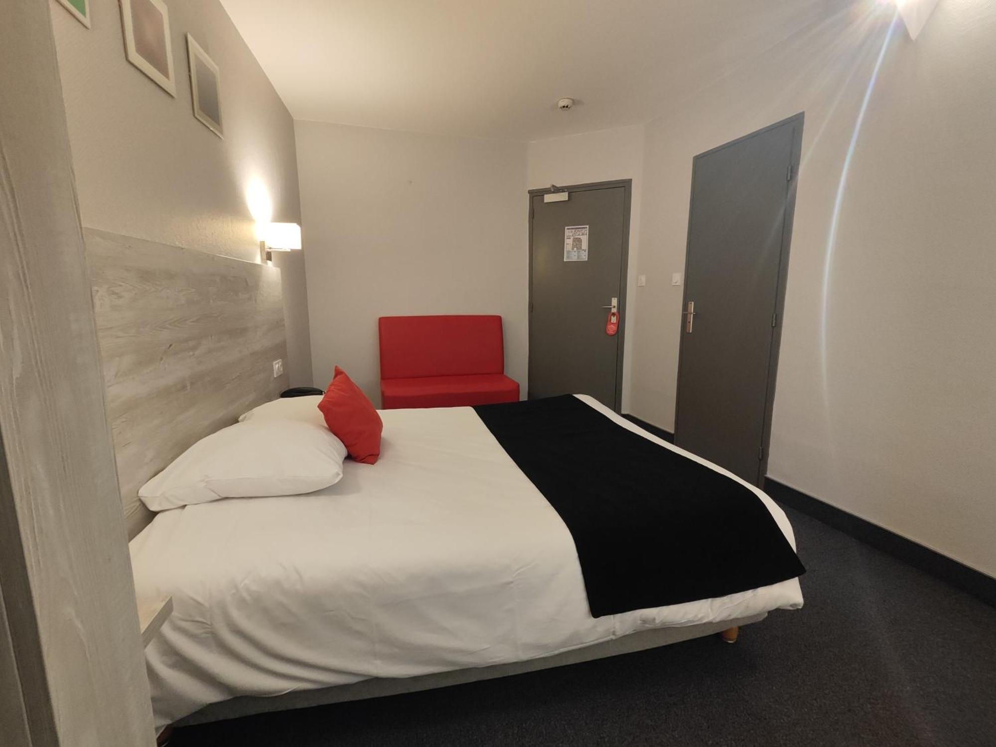 Hotel Campanile Grenoble Centre Gare Exterior foto