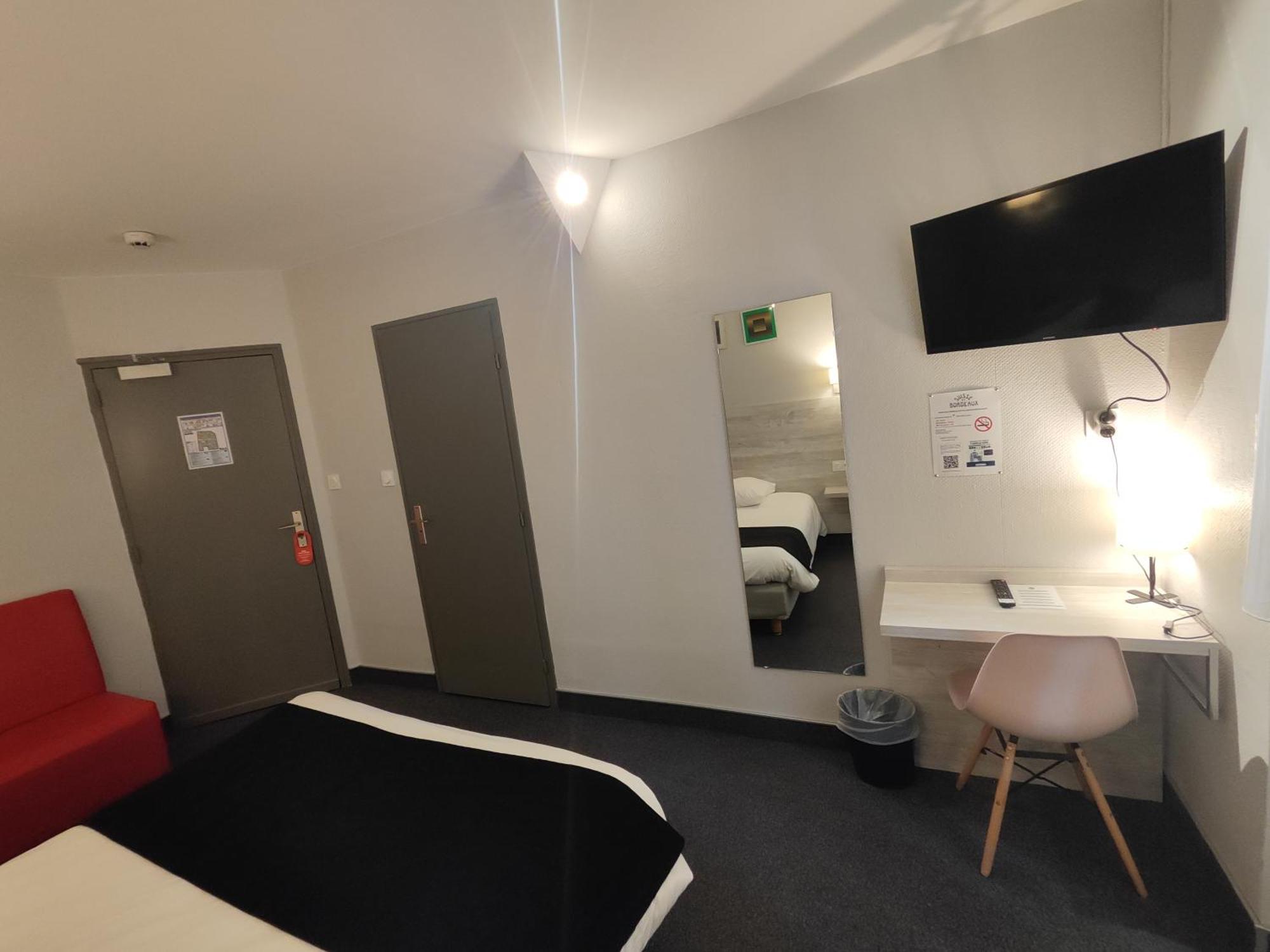 Hotel Campanile Grenoble Centre Gare Exterior foto