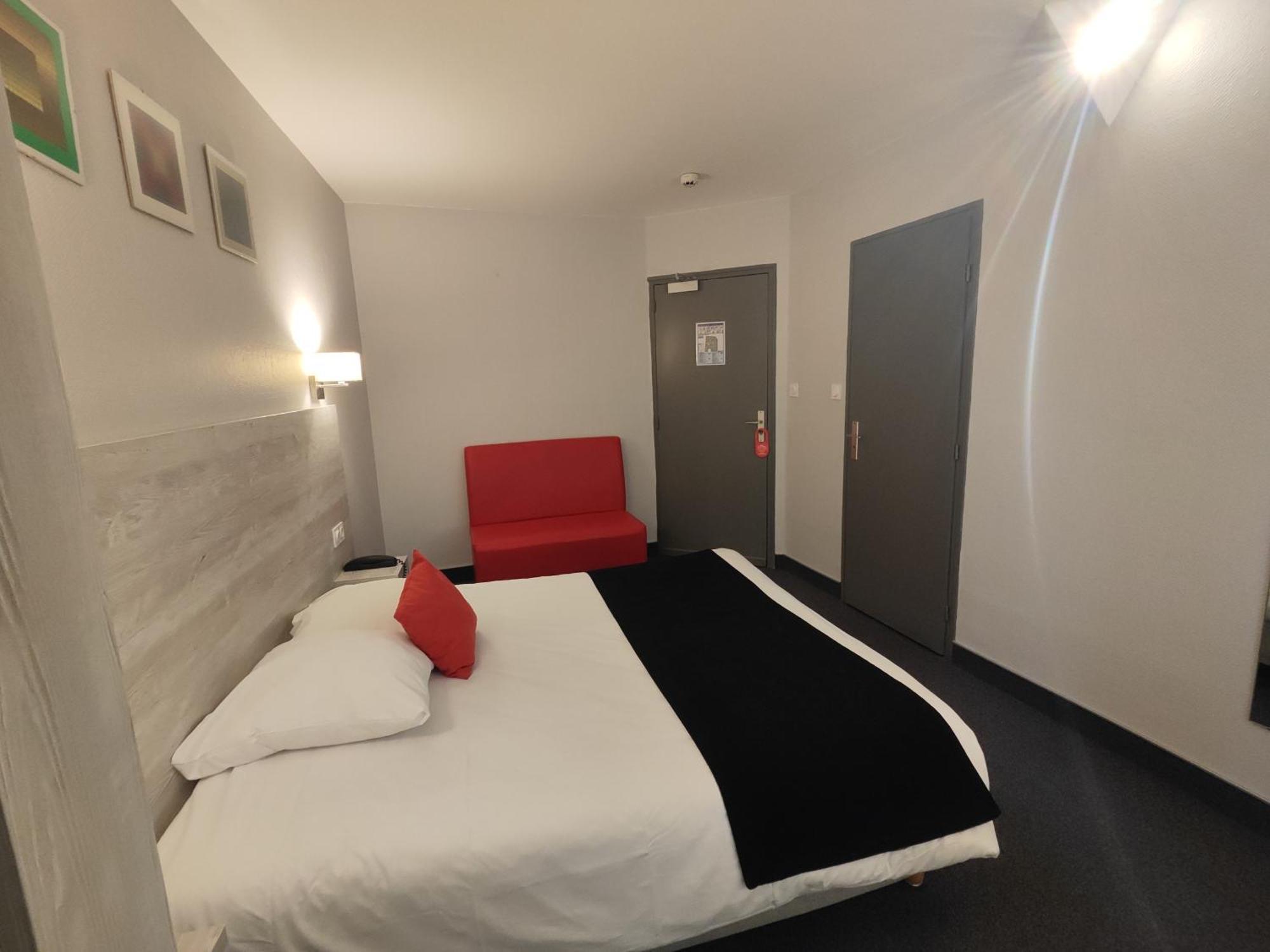Hotel Campanile Grenoble Centre Gare Exterior foto